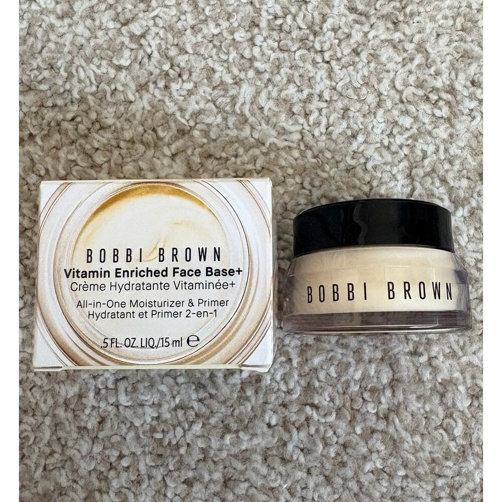 $25 New Bobbi Brown Mini Vitamin Enriched Face Base Moisturizer &
Primer